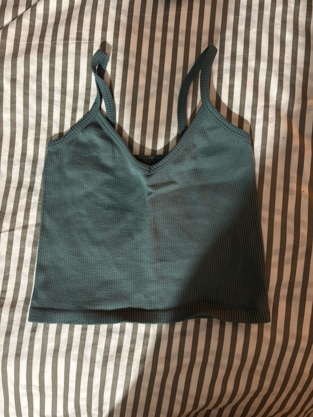 Ribbed V-Neck Cropped Tank Top in Teal